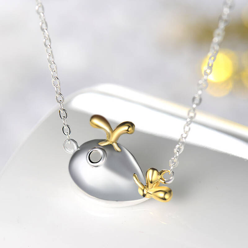 唯一(winy)银项链 幸福鲸鱼 s925银项链吊坠 鎏金工艺 送女友礼物