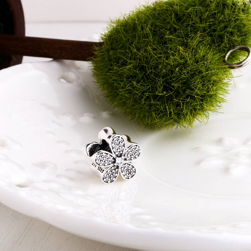 pandora 潘多拉 樱花草手链串珠 791480cz