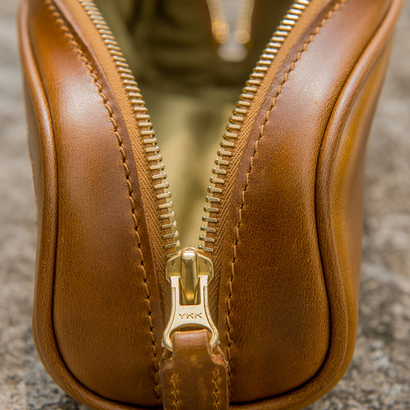 美式复古 horween皮 暖色调 握着很舒服 零钱钥匙手拿包 horween皮