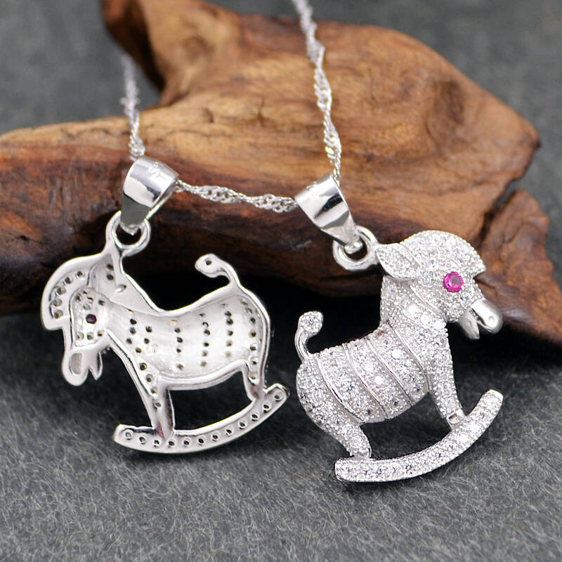 易炫新吊坠项链木马项链银小马吊坠木马吊坠马年本命年吊坠520情人节