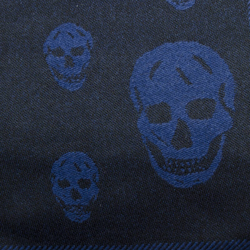 alexander mcqueen 亚历山大·麦昆 男士蓝色羊毛骷髅头图案围巾