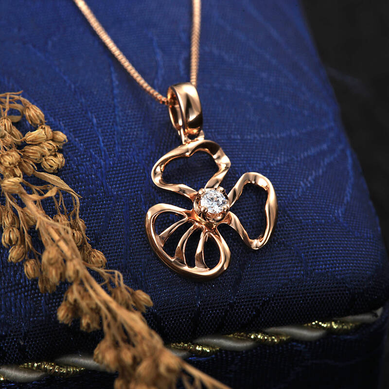 tesiro通灵珠宝 花样年华 18k玫瑰金 钻石吊坠 项链 女士礼物 首饰 配