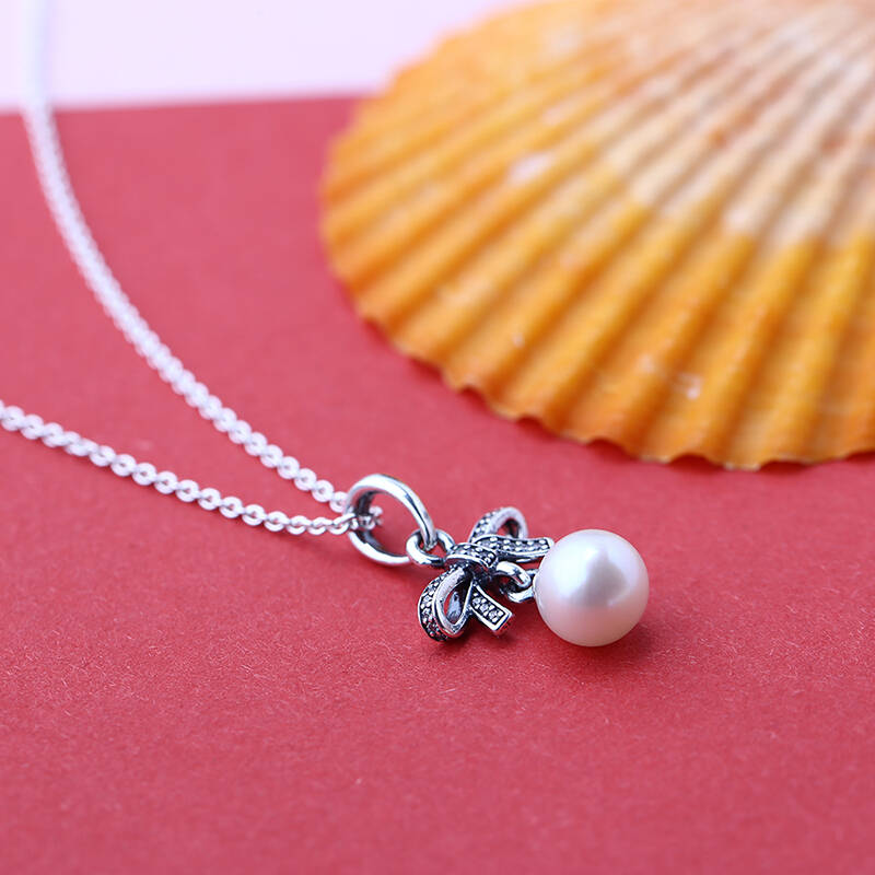 pandora 潘多拉 蝴蝶结珍珠项链 390380p-70