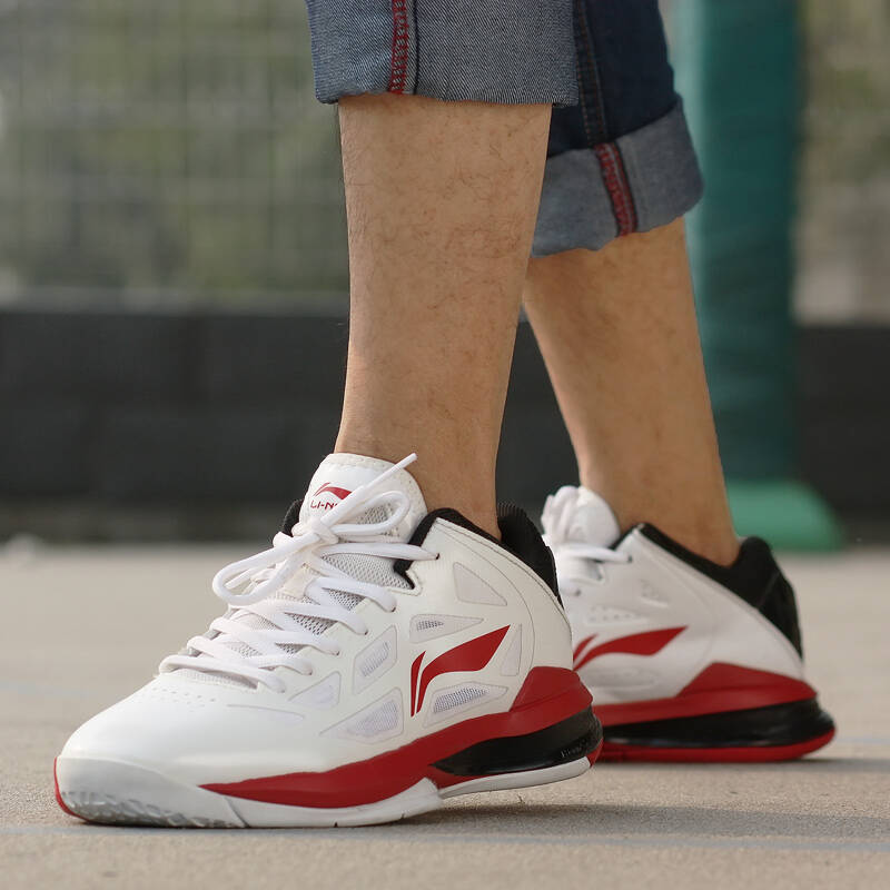 李宁篮球鞋男鞋运动鞋音速2代场地耐磨减震低帮篮球鞋abpj027 白/黑