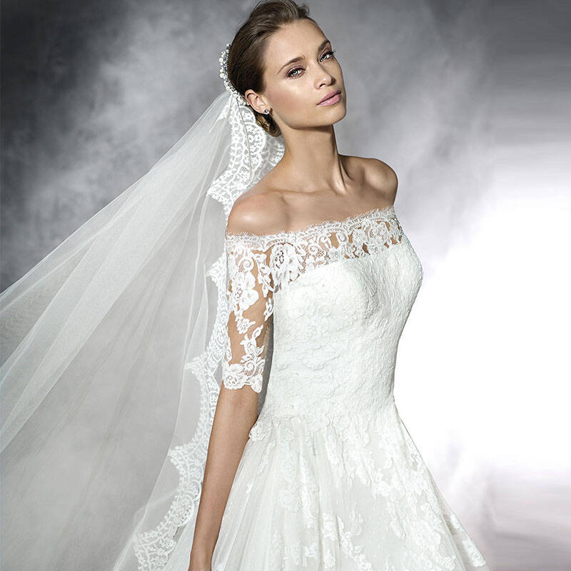 春季新款一字肩中袖蕾丝绑带婚纱礼服大拖尾定制修身显瘦大码 白色 s