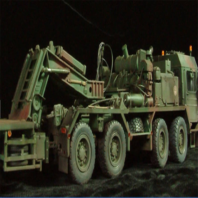 小号手坦克模型1/35德国56吨象式坦克运输车 设备牵引车00203 专业