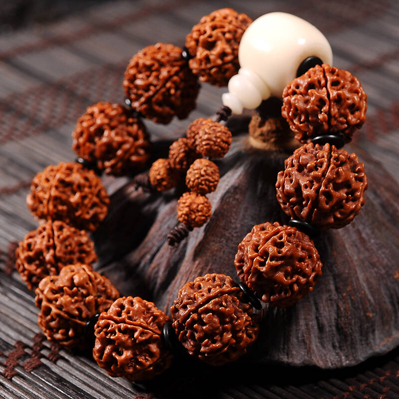 源乡阁 天然五瓣大金刚配白砗磲菩提高密佛珠手串 18mm