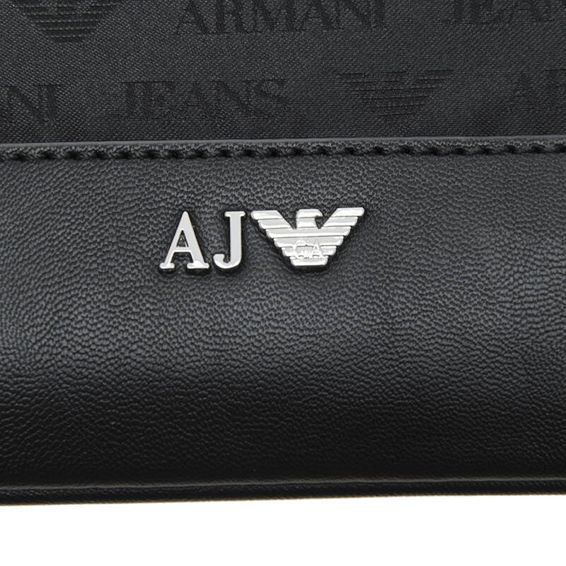 armani jeans aj 阿玛尼 男士黑色织物配皮单肩斜跨包 0622q v8 12