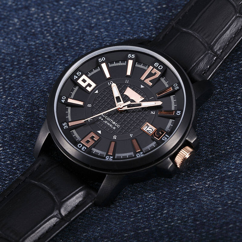 李维斯(levis)手表 创意撞色系列ip电镀黑钢机械男表黑盘皮带ltka