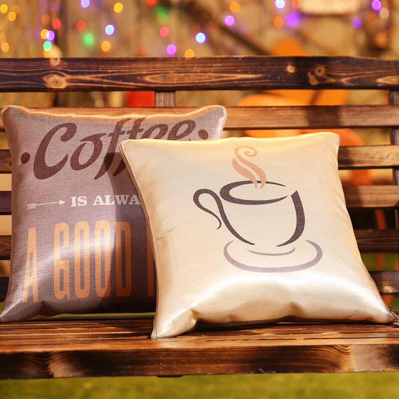 趣美家纺 夏季多功能抱枕被子 冰丝靠垫抱枕空调被 咖啡杯 50*50/145*