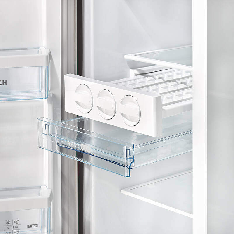 610升 变频风冷无霜 对开门冰箱 新型竖显触摸屏 旋转制冰盒(不锈钢色