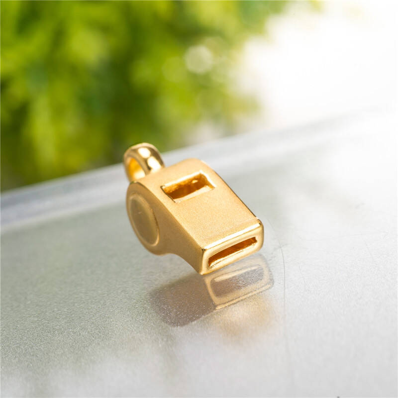 潮宏基珠宝 2016足球新品 金口哨 小金哨 黄金足金挂坠吊坠预售约9