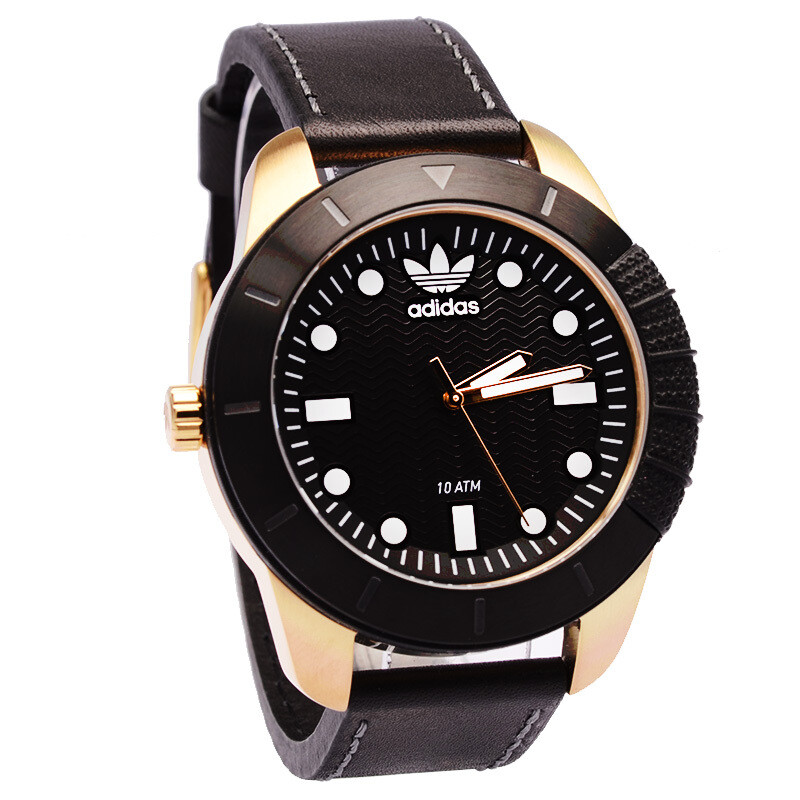 阿迪达斯手表怎样鉴别阿迪达斯三叶草手表的真伪