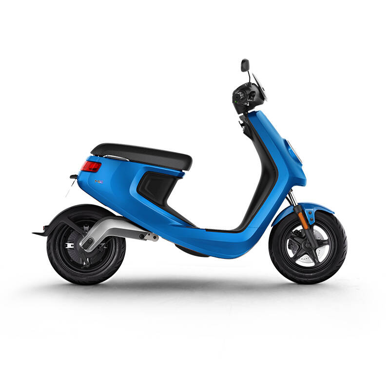 小牛电动m1智能电动踏板车 安全动力版套装 白/黄/红/蓝/灰【动力版