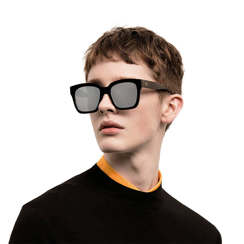 gentle monster v牌太阳镜男女款眼镜黑色板材镜架银灰色镜片墨镜the