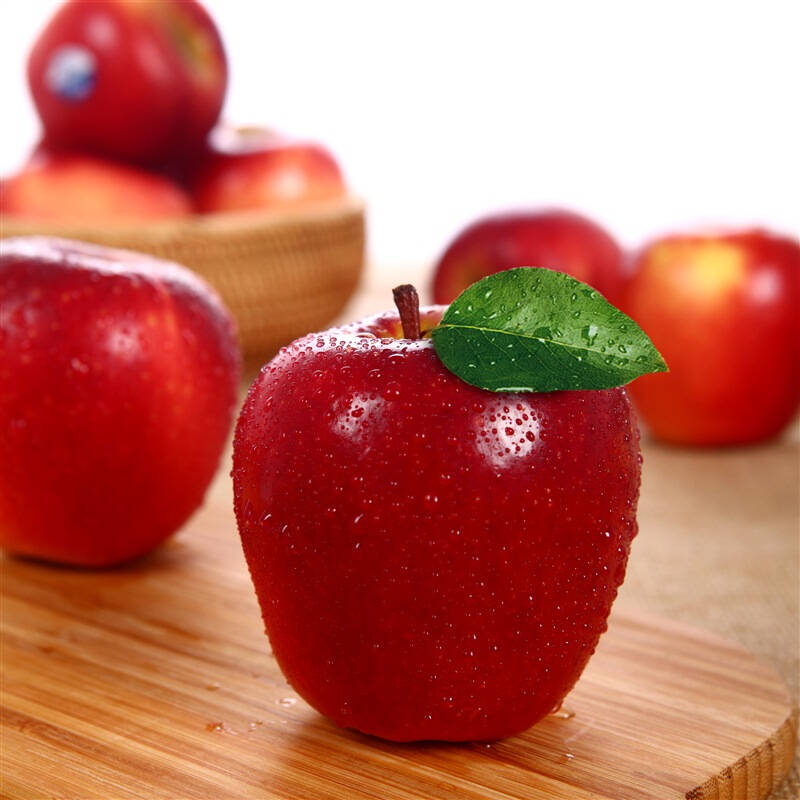 珍享 新西兰皇后红玫瑰苹果 2个 单果约220g 自营水果 - 京东