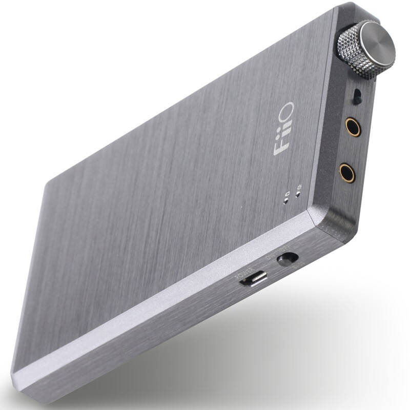 飞傲fiio e12a 随身hifi便携耳机放大器