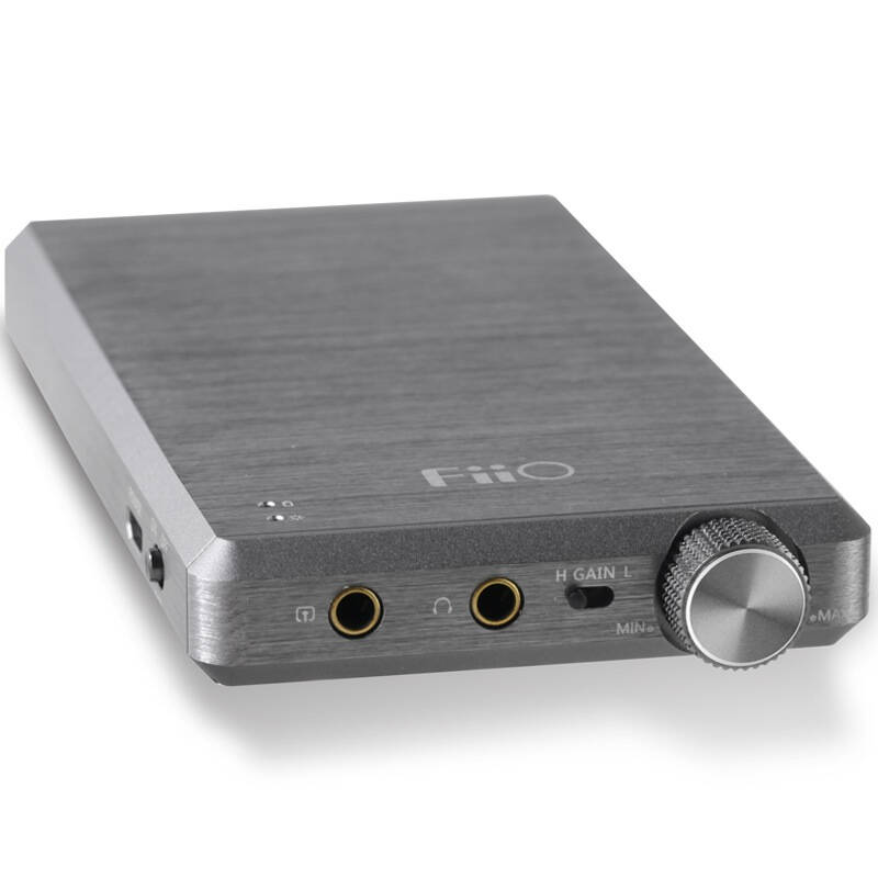 飞傲fiio e12a 随身hifi便携耳机放大器