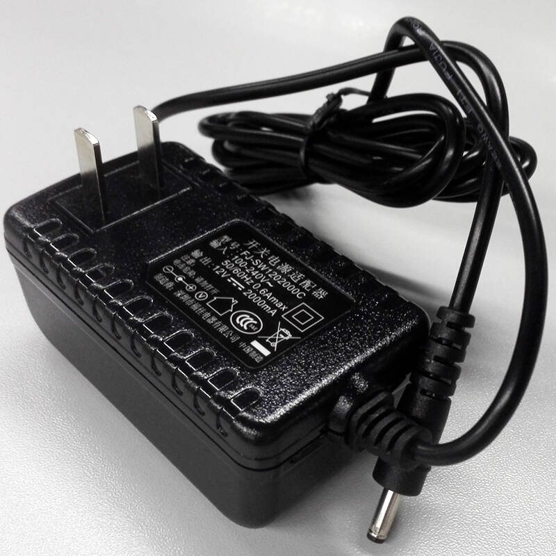 酷比魔方(cube)12v2a充电器 (适用于酷比魔方i7手写本)黑色