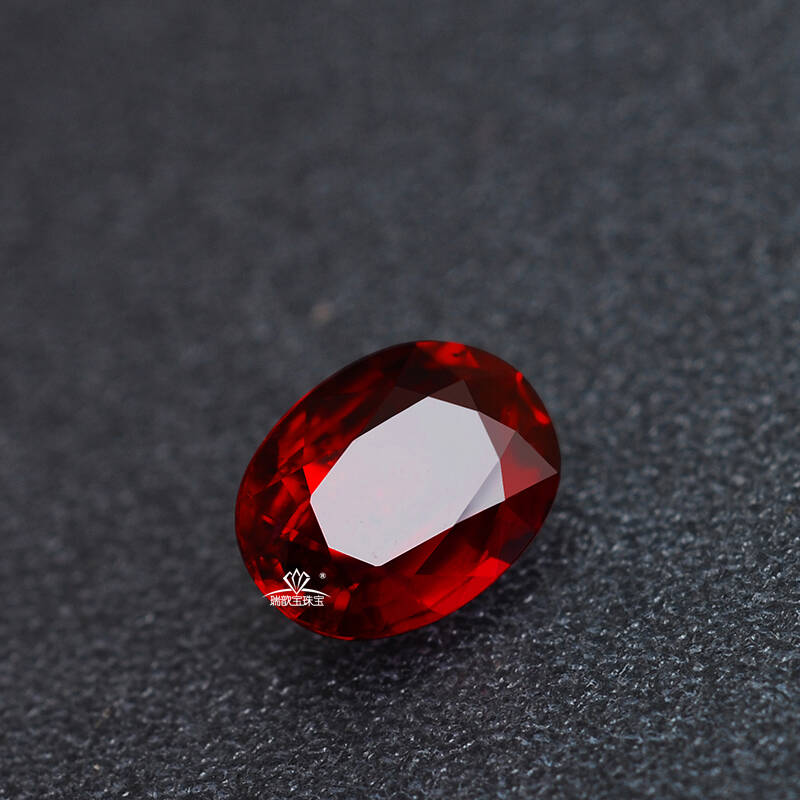 莫桑比克裸石戒面鸽血红无烧天然红宝石1.26克拉高级定制grs证书