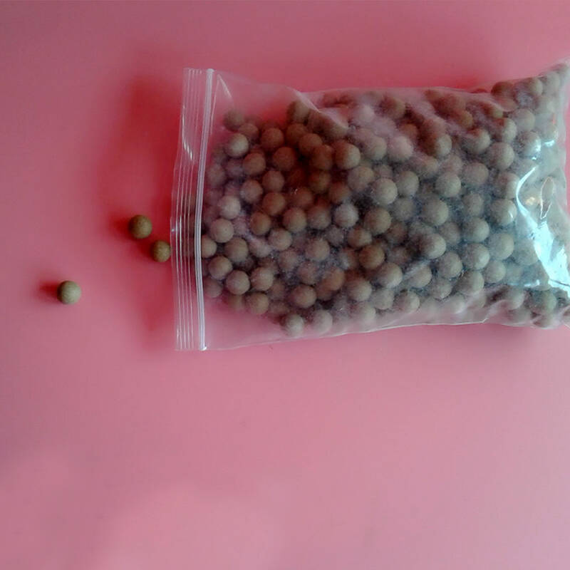 安全泥丸 泥丸 泥球 泥弹 泥珠 泥豆 20颗左右