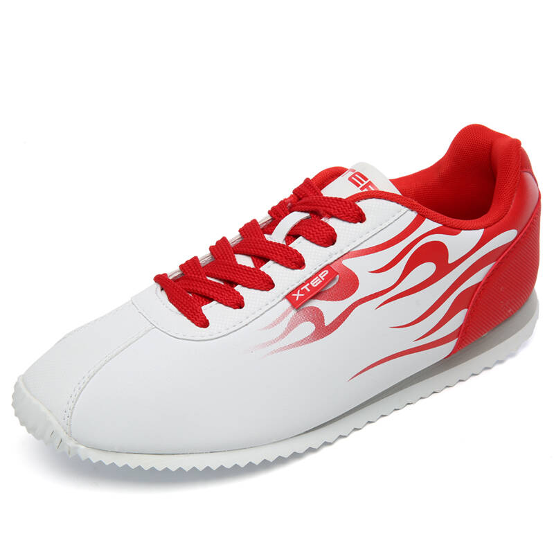 特步男鞋烽火鞋男士休闲鞋2015冬季运动鞋 男款时尚旅游鞋子韩版街头