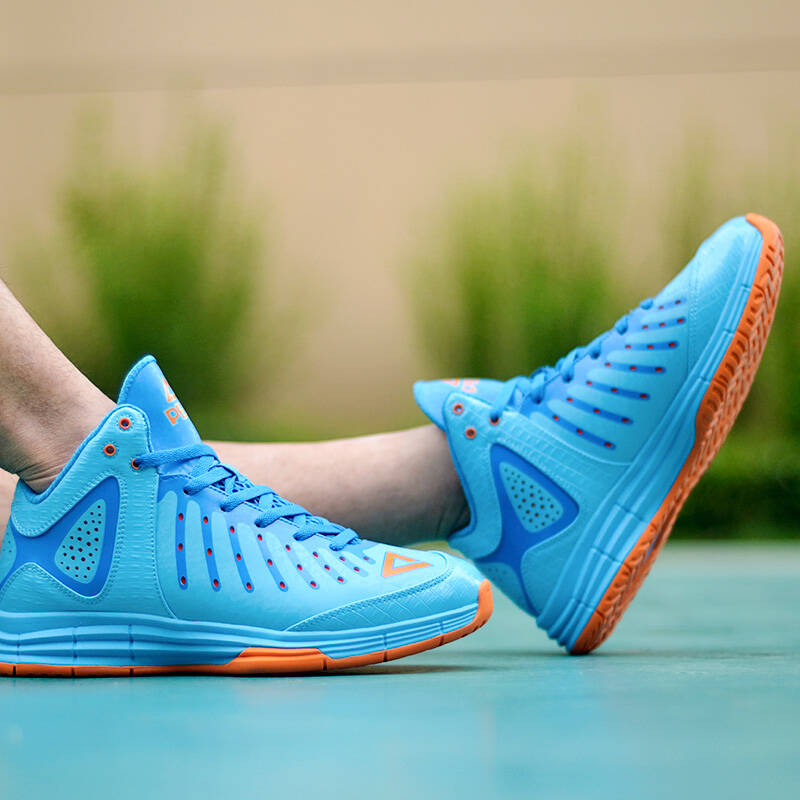 匹克篮球鞋男鞋2016新款秋季防滑耐磨透气高帮运动鞋碟变战靴da620031