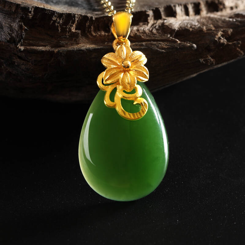御龙金翠 金镶玉吊坠 和田玉籽料吊坠 碧玉项链翡翠玉