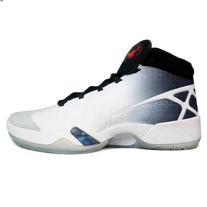 nike air jordan xxx uncaj30 乔丹30代篮球鞋专柜811006 白灰黑