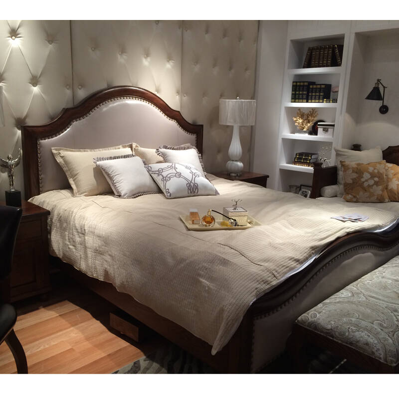 8m双人床 真皮软靠软包床 1800*2000