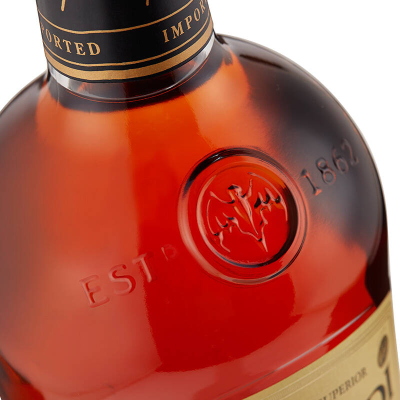 【京东超市】百加得(bacardi)洋酒 八年朗姆酒 1l