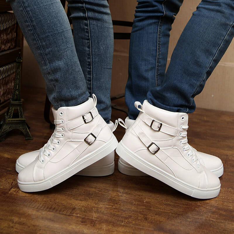 春季新款情侣鞋保暖短靴青春潮流男学生运动鞋高帮休闲女板鞋时尚单鞋