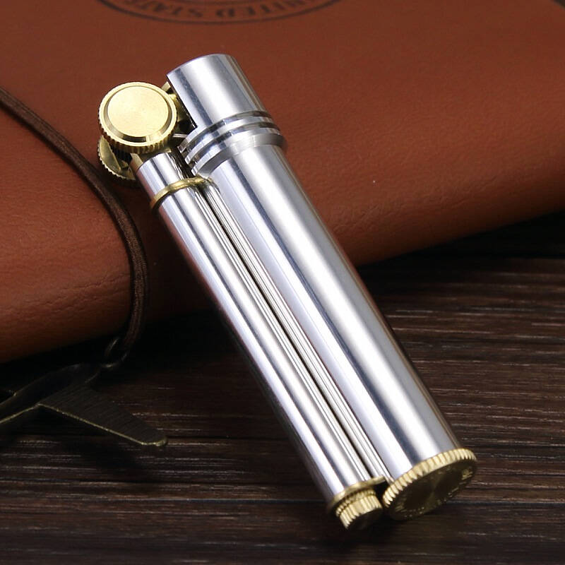 威恩win·道格拉斯镜面镀铬棉油火石打火机30101