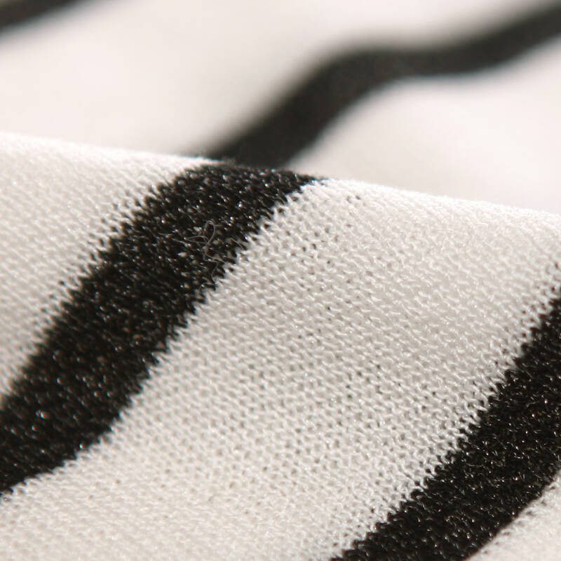 2015春装新款女装韩版宽松经典条纹蝙蝠袖薄打底套头针织衫 黑色横条