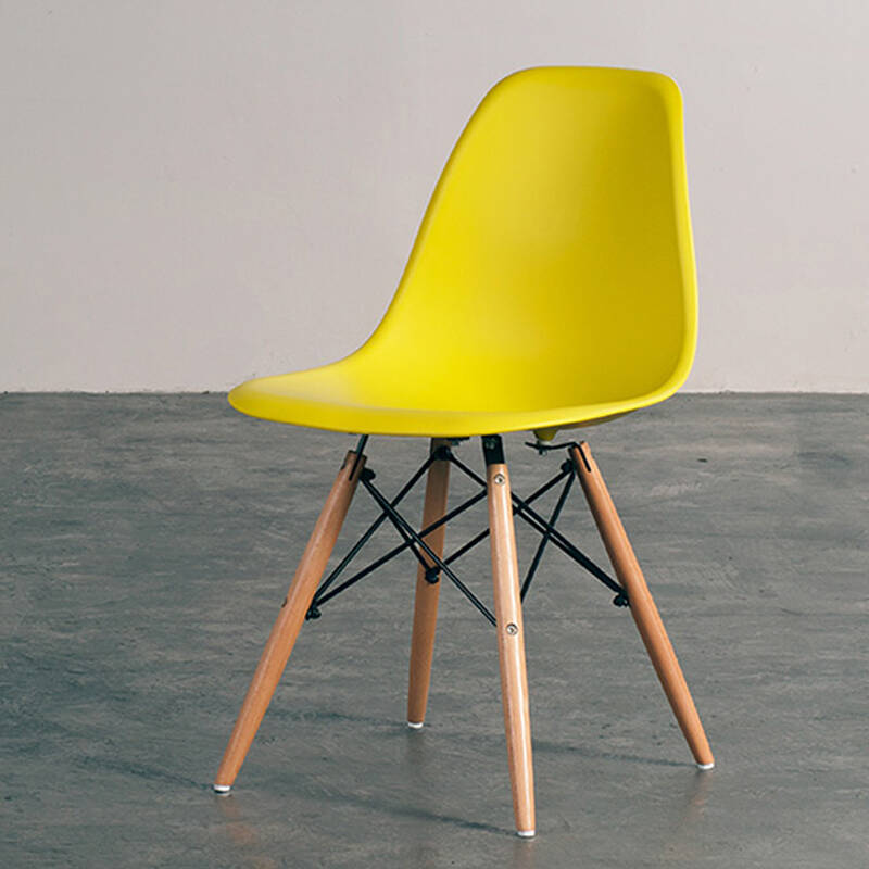 爱松堡 伊姆斯扶手靠背椅塑料电脑椅子洽谈椅餐椅设计师椅 黄色