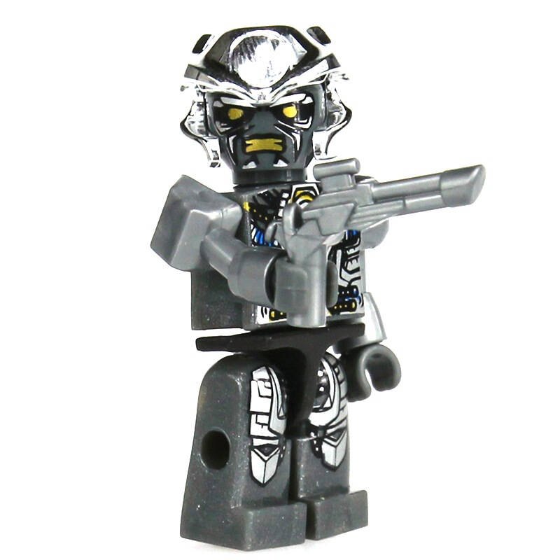 孩之宝(hasbro) 酷垒 变形金刚积木 变形酷垒仔系列 玩具 惊破天(灰色