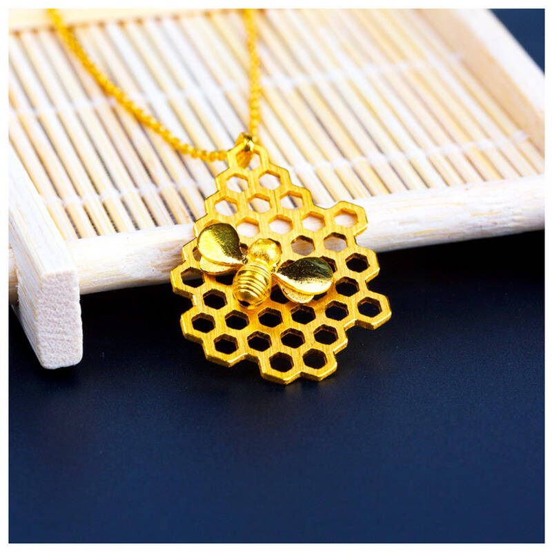 宝易金鼎 觅乐 黄金(足金)套链 小蜜蜂项坠 送女友礼物约10.37g