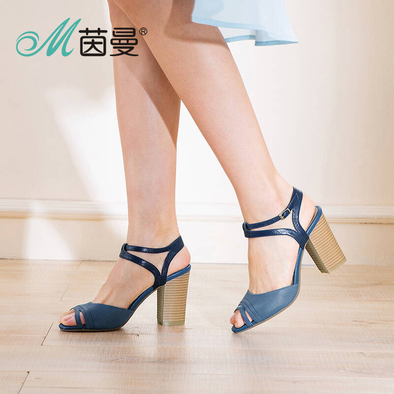 范玮琪代言茵曼女鞋羊皮超高跟时尚拼色通勤鱼嘴凉鞋852180025 蓝色