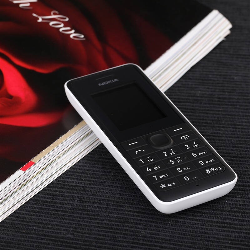 诺基亚(nokia) 106 (rm-1121) 白色 移动联通2g手机
