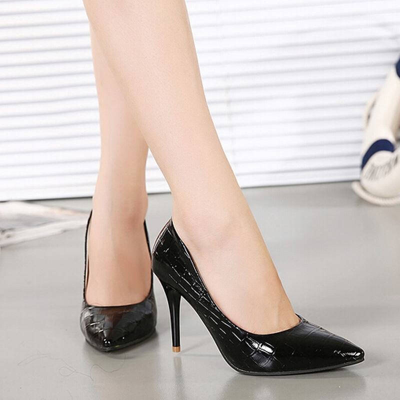 mixkk 9cm夏日简约优雅夜店高跟鞋黑白细跟尖头百搭浅皮鞋ol工作鞋 单