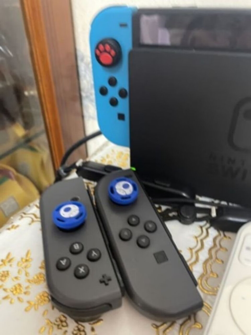 任天堂（Nintendo）Switch日版港版游戏机 OLED续航加强版 NS便携家用体感掌机 日版续航红蓝主机（保税仓）,第5张