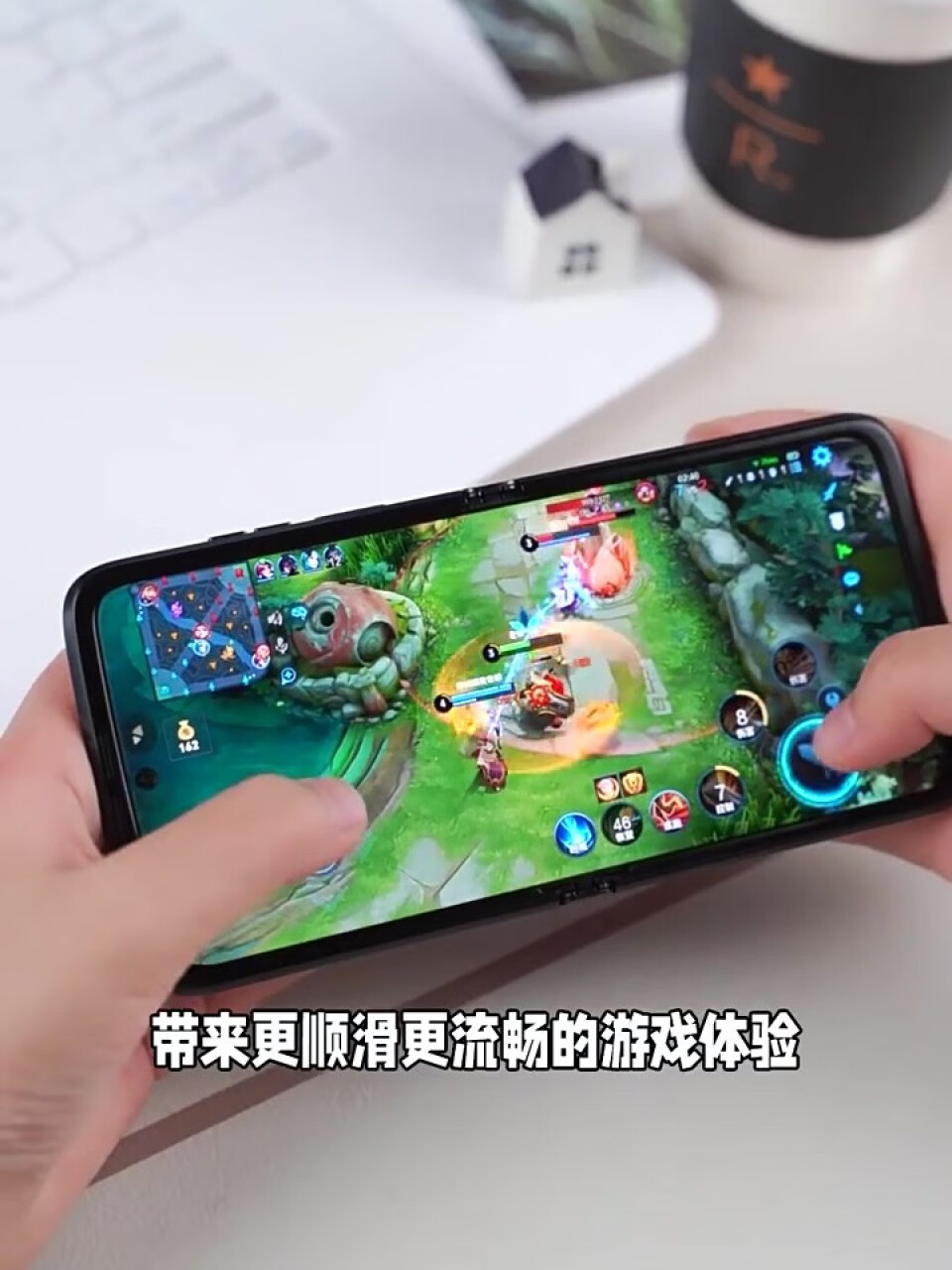 摩托罗拉moto razr 2022 无缝准镜面折叠 内外大双屏 全新骁龙8+不妥协的主力折叠旗舰手机 8GB+256GB 锋雅黑,第3张