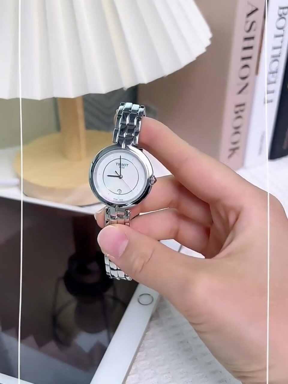 天梭(TISSOT)瑞士手表 弗拉明戈系列小美人钢带石英女士腕表送女友T094.210.11.111.00(天梭手表),第2张