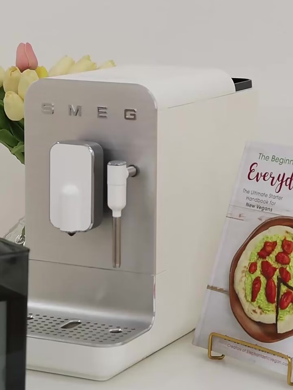 SMEG 德国直邮斯麦格BCC02意式全自动咖啡机打奶泡拿铁 白色,第2张