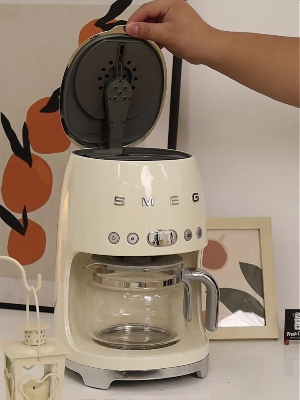 SMEG 斯麦格 意大利复古美式咖啡机家用 滴漏式咖啡壶自动保温咖啡泡茶两用1.4L DCF02 奶白色,第3张