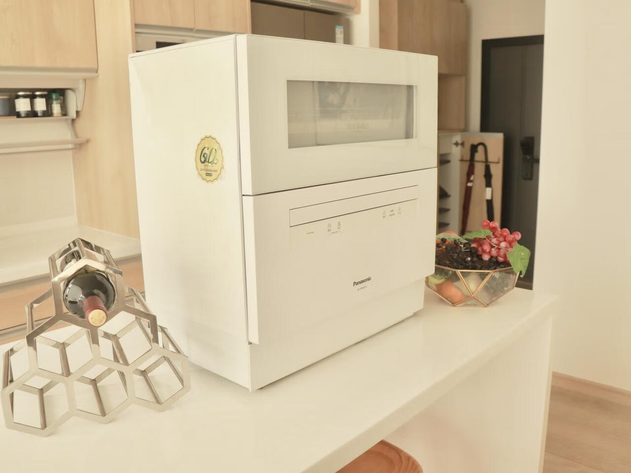 松下（Panasonic）台式洗碗机家用全自动台上刷碗机 大容量高温除菌独立烘干纳诺怡除菌NP-TF6WK1Y 臻品(松下遥控器),第4张