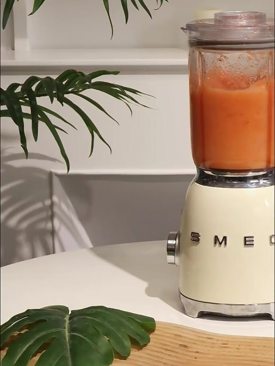 SMEG 斯麦格 意大利进口 多功能破壁机家用 电动搅拌机料理机榨汁机果汁机 BLF01 奶白色,第4张