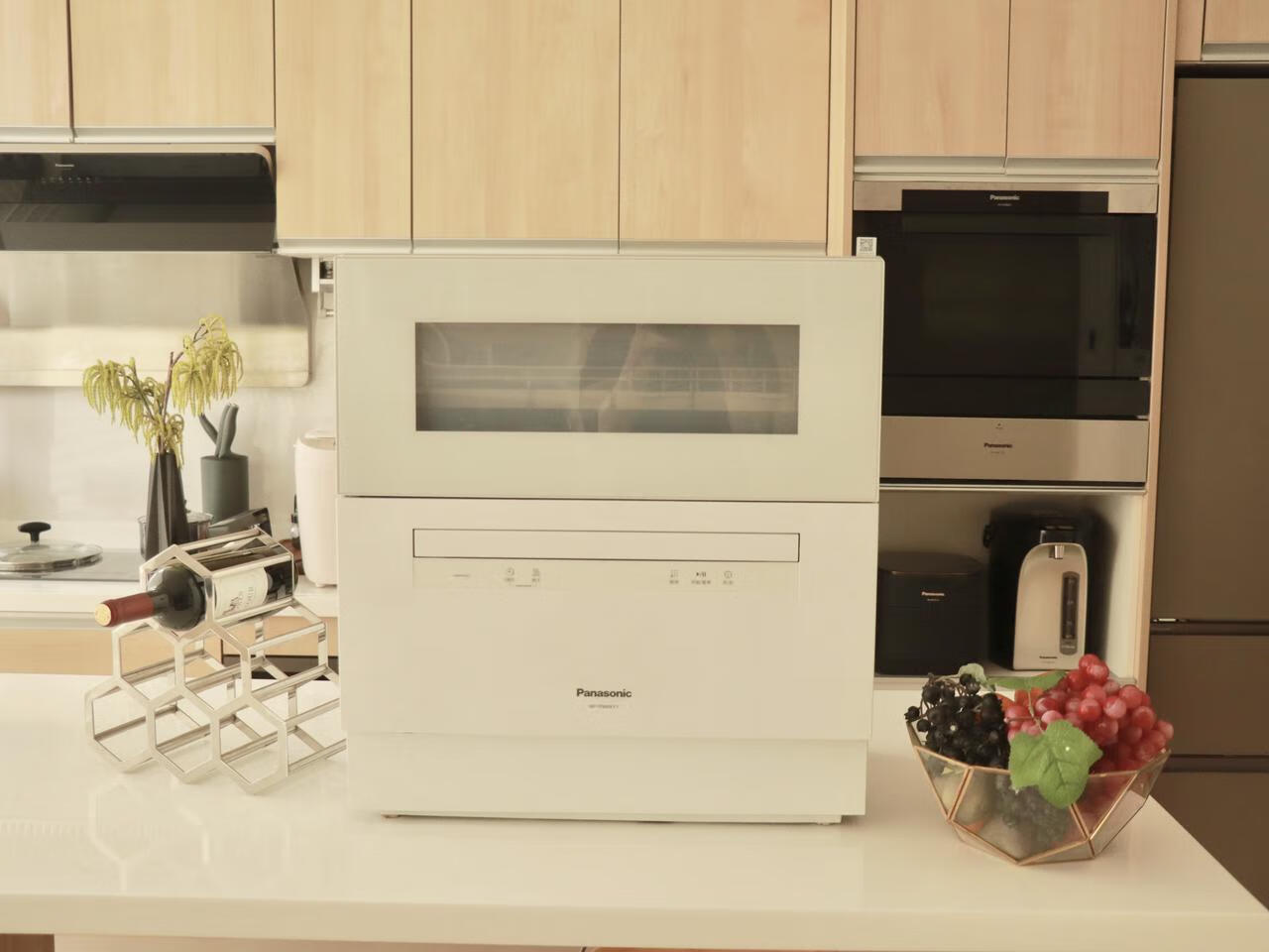 松下（Panasonic）台式洗碗机家用全自动台上刷碗机 大容量高温除菌独立烘干纳诺怡除菌NP-TF6WK1Y 臻品(松下遥控器),第2张