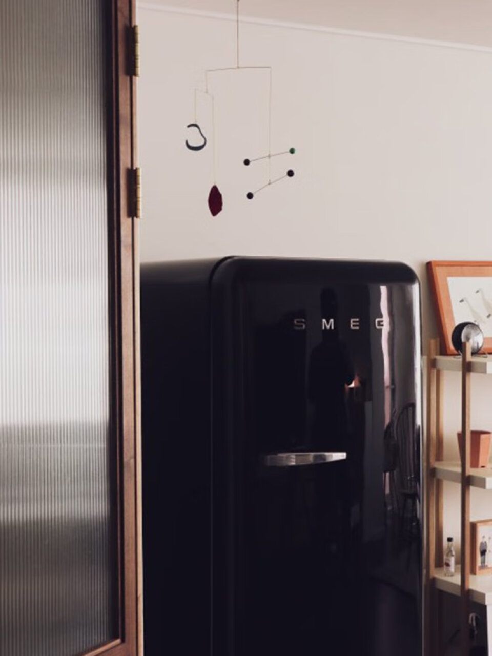斯麦格Smeg FAB10 欧洲进口意大利代购 厨房家用50年代复古冷藏冷冻单开门车载冰箱新款 黑色(左右开门可选) 右开门,第4张