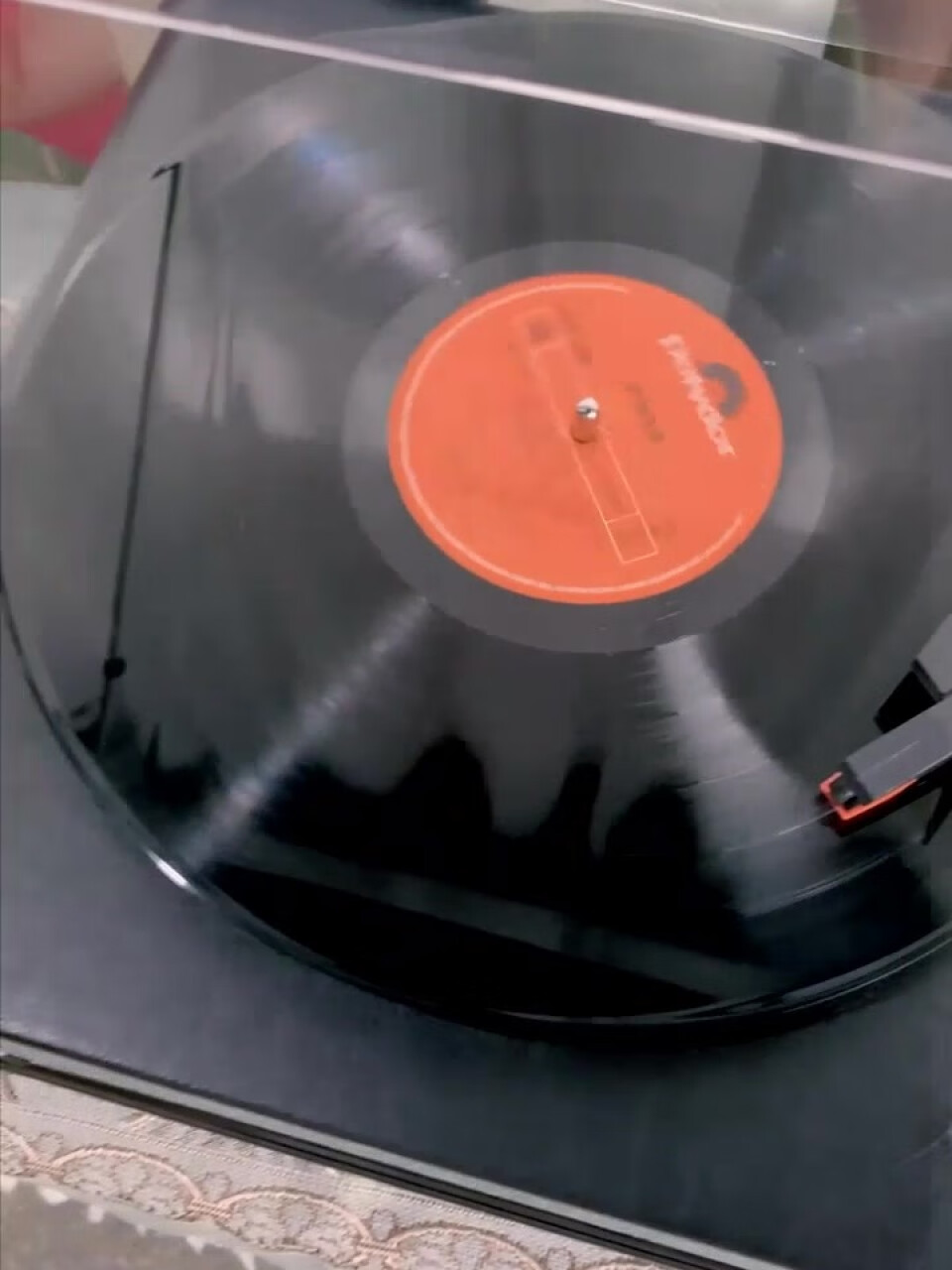 梵珐尼（fanfani） RS5000黑胶唱片机 复古留声机桌面HIFi系统内置音响复古专业唱机 标准版 黑色皮革款 单机 三年质保,第4张